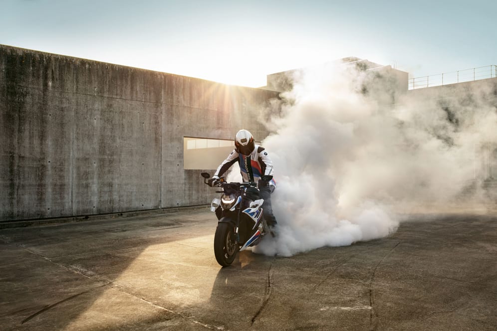 BMW M 1000 R: Das Sportmotorrad ist eine von mehr als 40 Neuheiten des kommenden Jahres.