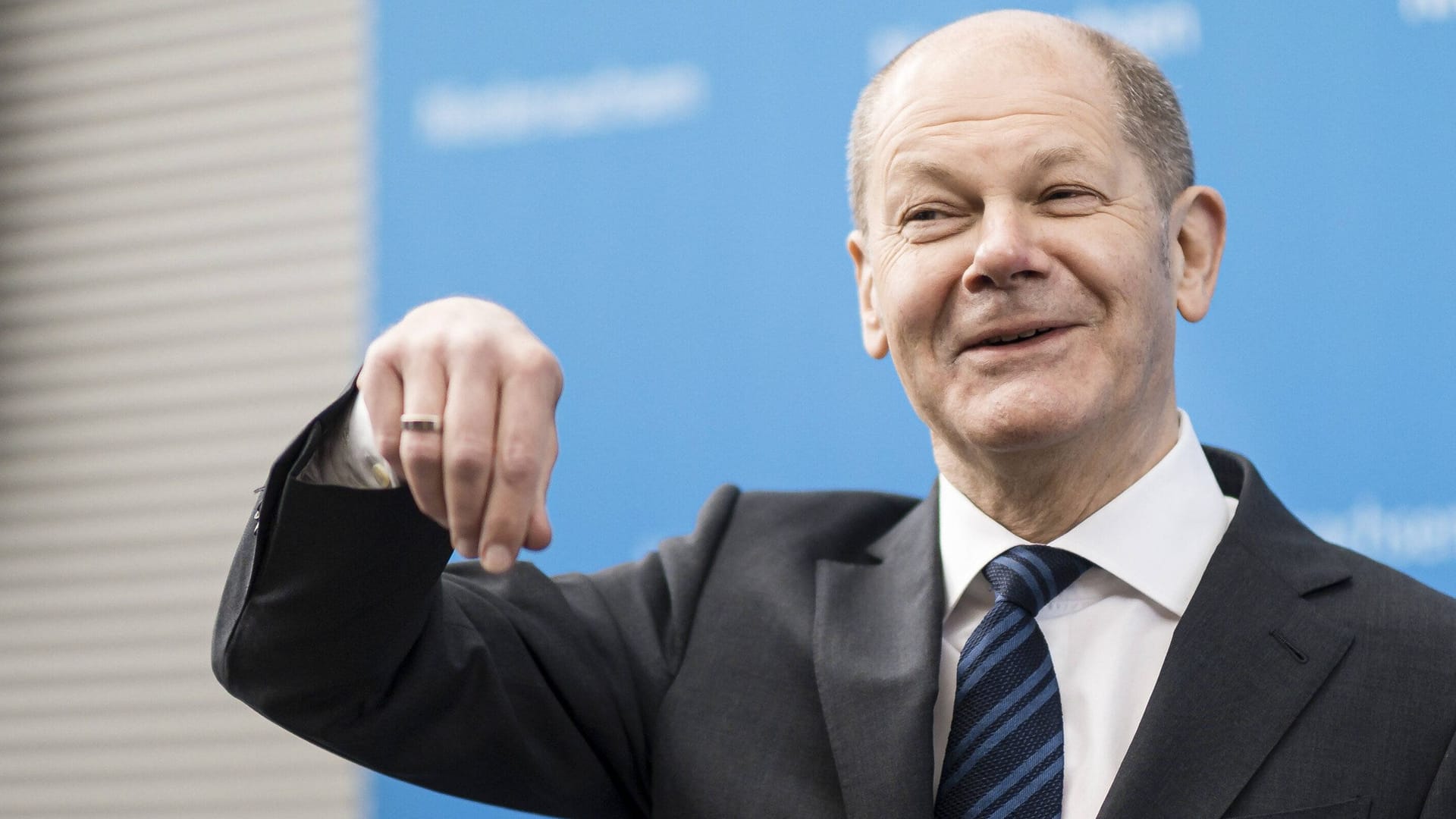 Olaf Scholz: Um eine grundlegende Rentenreform wird die Bundesregierung in Zukunft nicht herumkommen, sagt Ursula Weidenfeld.