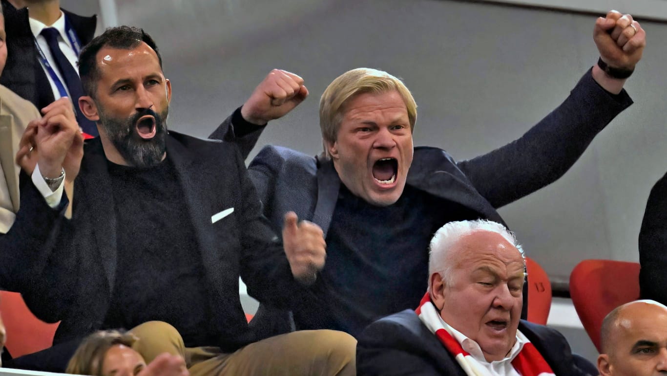 Hasan Salihamidzic (l.) und Oliver Kahn: Die beiden Klubbosse des FC Bayern stehen vor ihrer vielleicht bislang größten Prüfung.