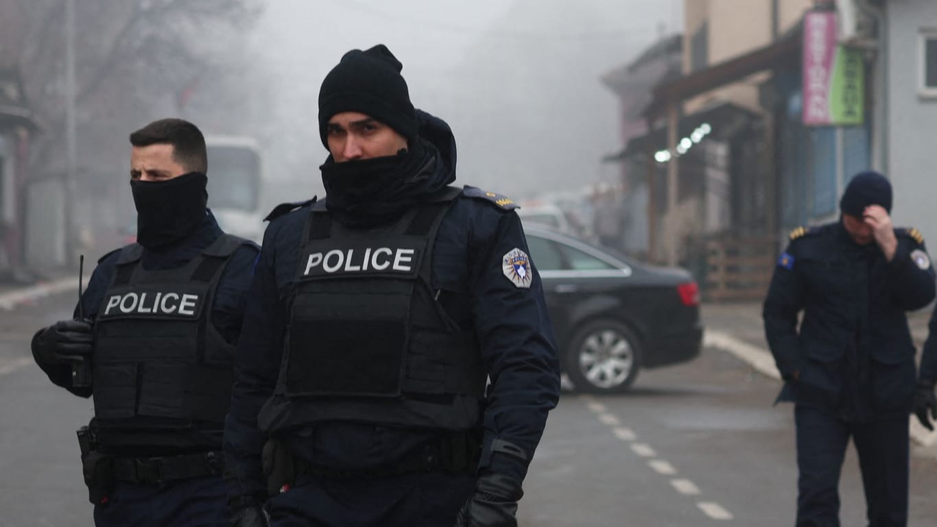 Kosovarische Polizisten: Sie werden oft Ziel Angriffe militanter Serben.