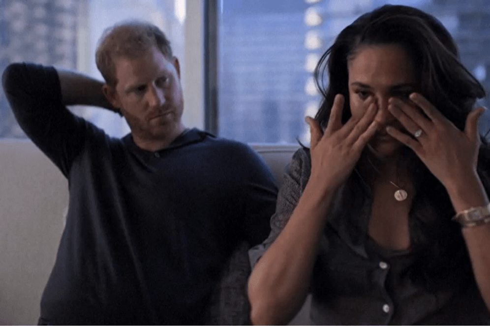 Meghan emotional: Die Ehefrau von Harry weint vor laufender Kamera.