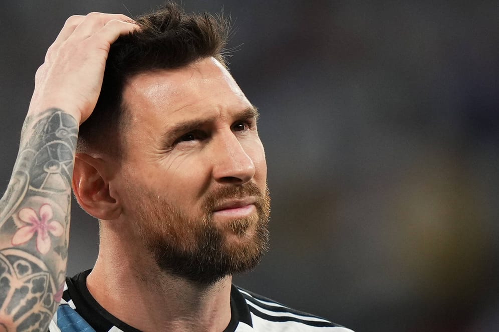 Lionel Messi: Während Deutschland in der Gruppenphase rausgeflogen ist, steht er mit Argentinien im Viertelfinale.