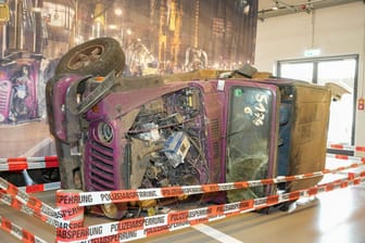 Der Wagen des Unfallopfers im Deutschen Technikmuseum (Archivbild): In der Sonderausstellung geht es um illegale Autorennen.