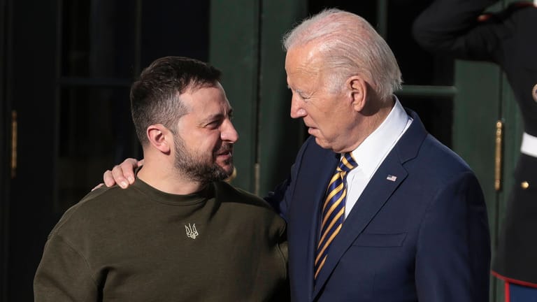 "Solange es nötig ist": Joe Biden verspricht Wolodymyr Selenskyj weitere Unterstützung