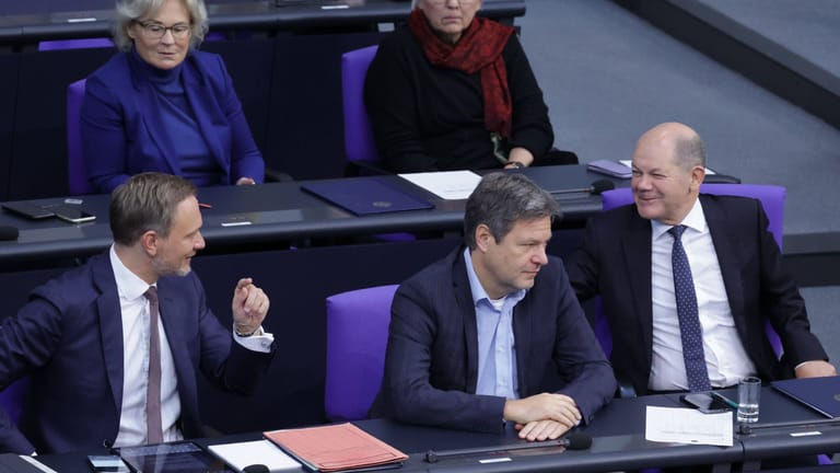 Finanzminister Lindner, Wirtschaftsminister Habeck, Kanzler Scholz: Im Gezänk der Tagespolitik.