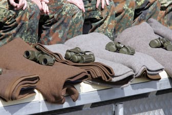 Wolldecken der Bundeswehr (Symbolfoto): 36.400 Decken werden als Winterhilfe an die Ukraine geschickt.