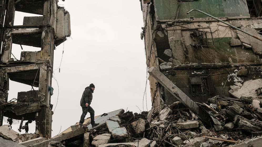 Zerstörung in Borodjanka: Laut UNHCR sind rund 14 Millionen Menschen seit Kriegsbeginn aus ihren Häusern in der Ukraine vertrieben worden.