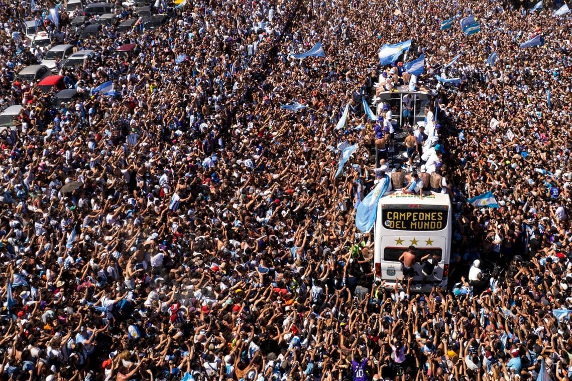 Buenos Aires: Millionen Fans feierten mit ihren Stars.