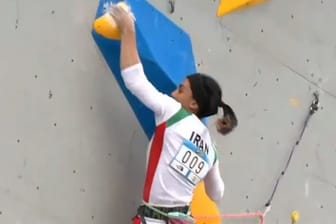 Elnas Rekabi: Die iranische Kletterin stand aufgrund ihres Auftritts ohne Kopftuch unter Hausarrest.