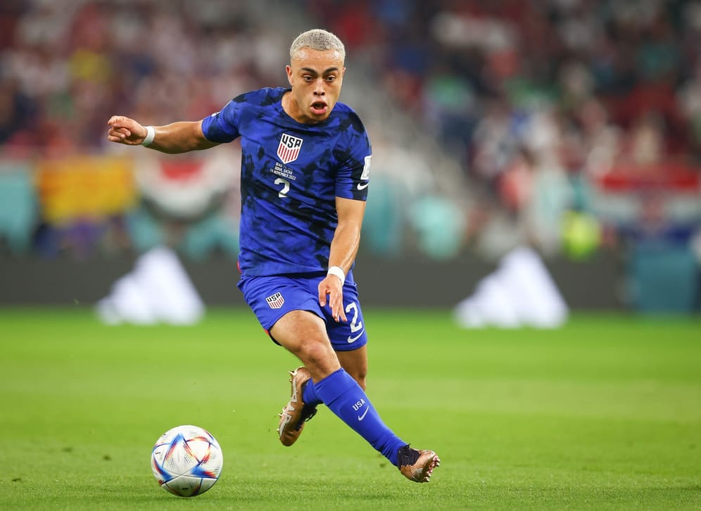 Sergiño Dest