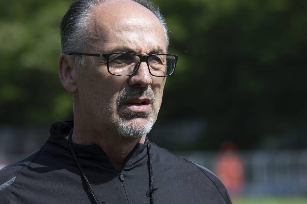 Jürgen Kohler: Der Ex-Nationalspieler bekräftigt seine Ambitionen, Nachfolger von Oliver Bierhoff beim DFB werden zu wollen.