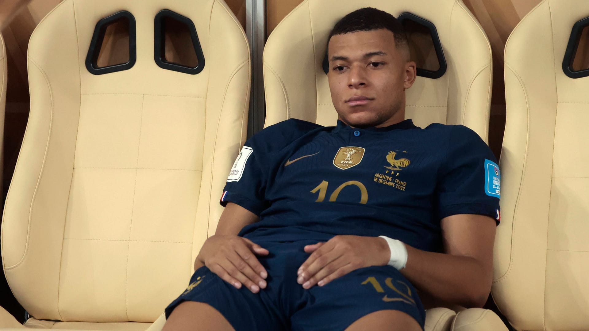 Kylian Mbappé: Sein Unglück sorgte bei den Argentiniern wohl für Spott.