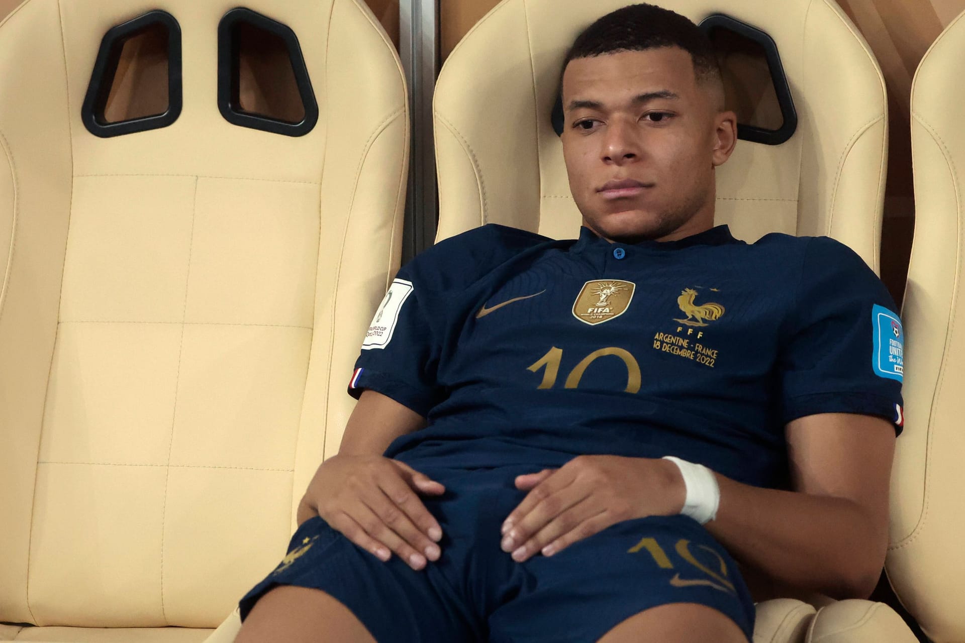 Kylian Mbappé: Sein Unglück sorgte bei den Argentiniern wohl für Spott.