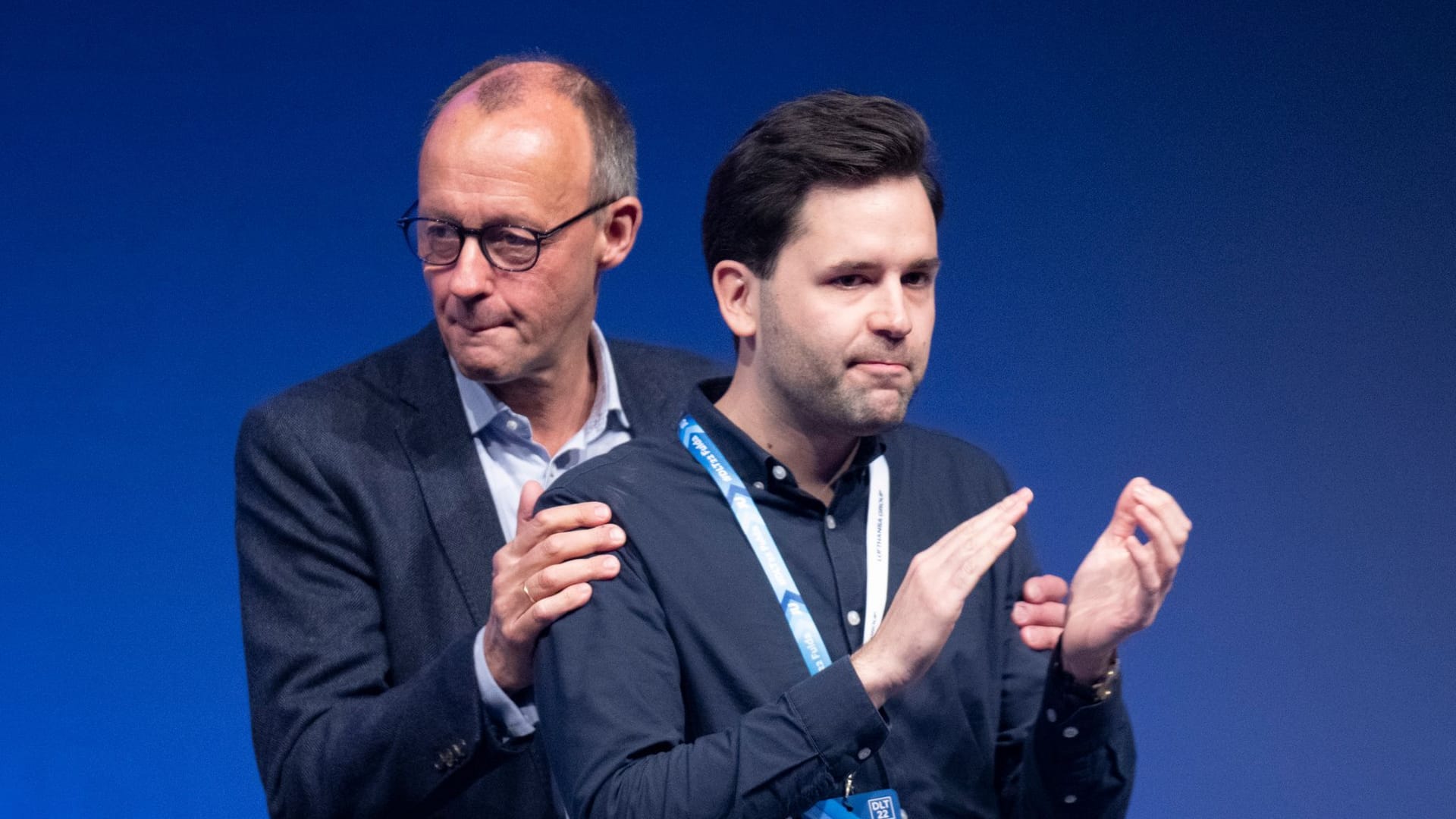 CDU-Chef Friedrich Merz und der Vorsitzende der Jungen Union, Johannes Winkel: "Eine Realität, mit der sich die Union lange Zeit sehr schwergetan hat."