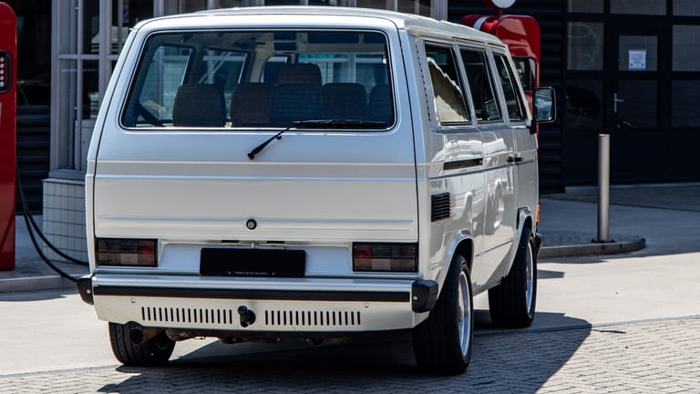 Kraftkur original von Porsche: 231 PS schlummern im Heck.