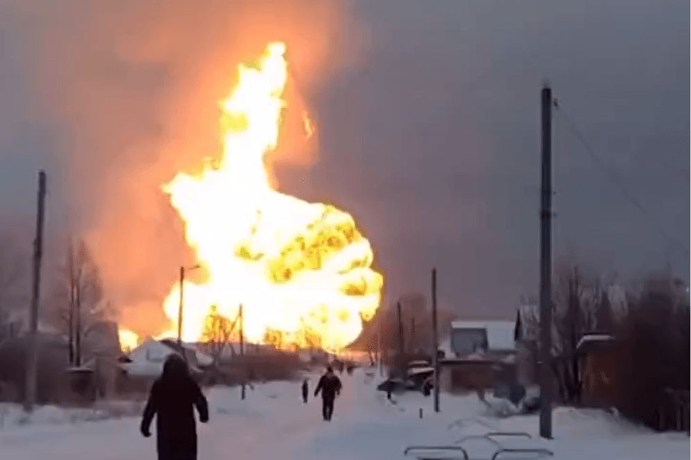Explosion der Pipeline im russischen Kalinino: Die Pipeline leitet auch Gas nach Europa.