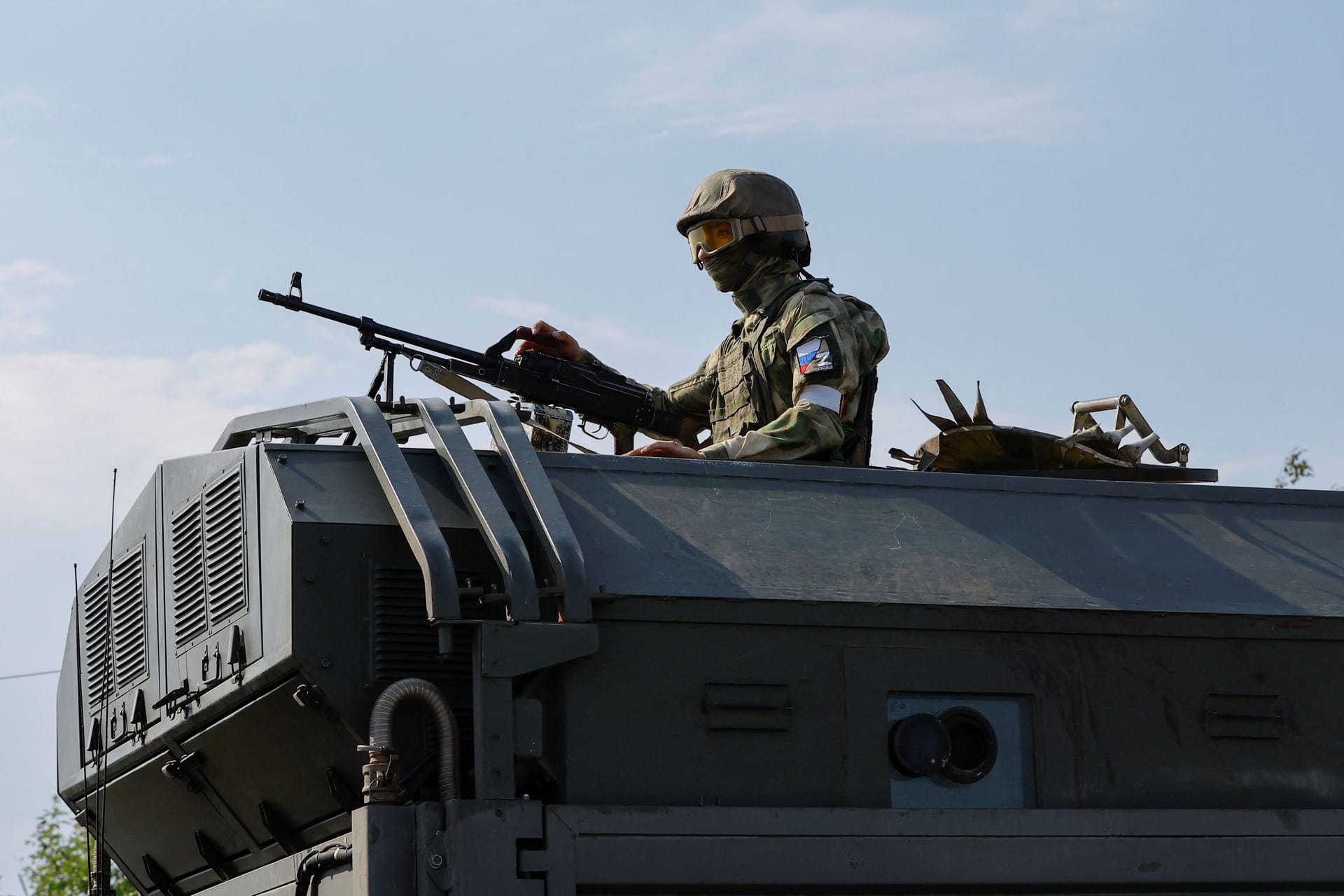 Russischer Soldat (Symbolbild): Unter den von Nordkorea gelieferten Waffen sollen Granaten und Raketen sein.