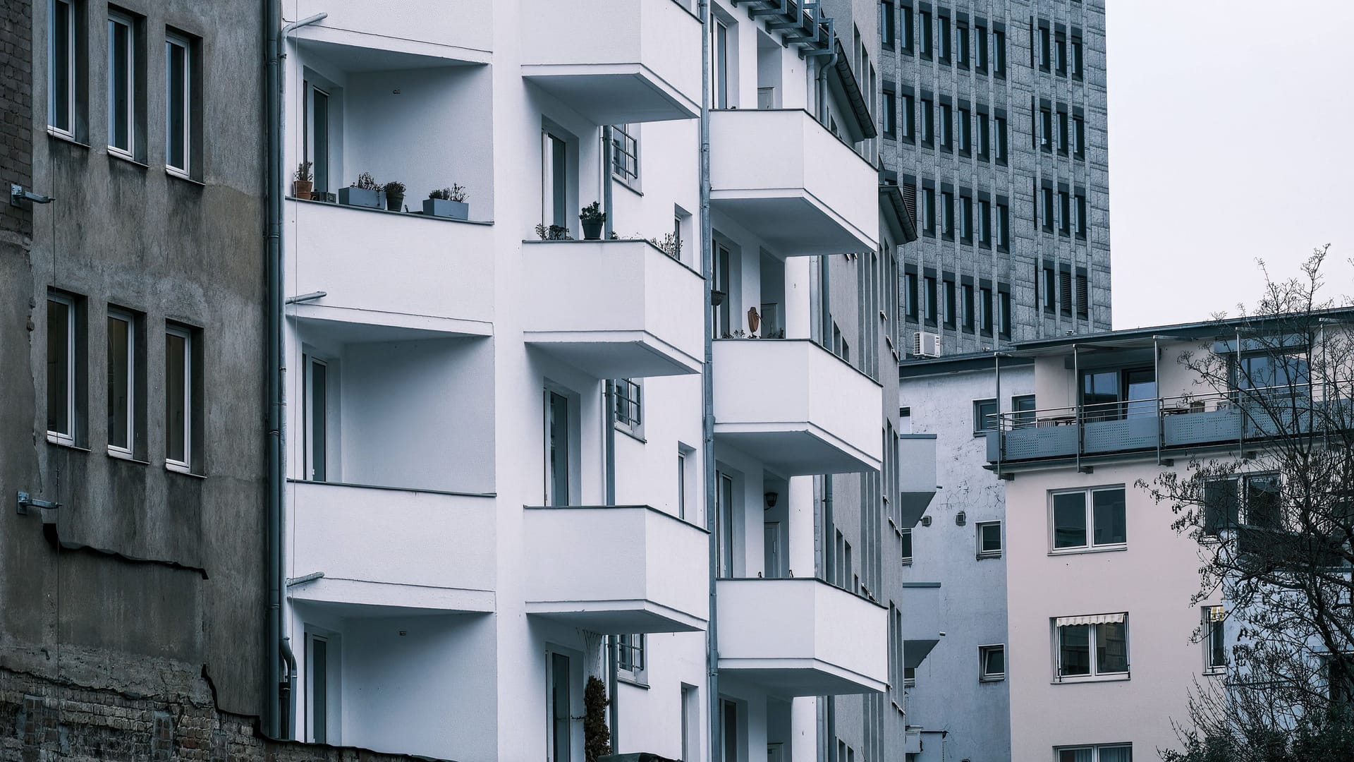 Wohnungen in Düsseldorf: (Symbolfoto): Viele Studenten hoffen auf einen günstigen Wohnheimplatz. Wohnungen in Düsseldorf: (Symbolfoto): Viele Studenten hoffen auf einen günstigen Wohnheimplatz.