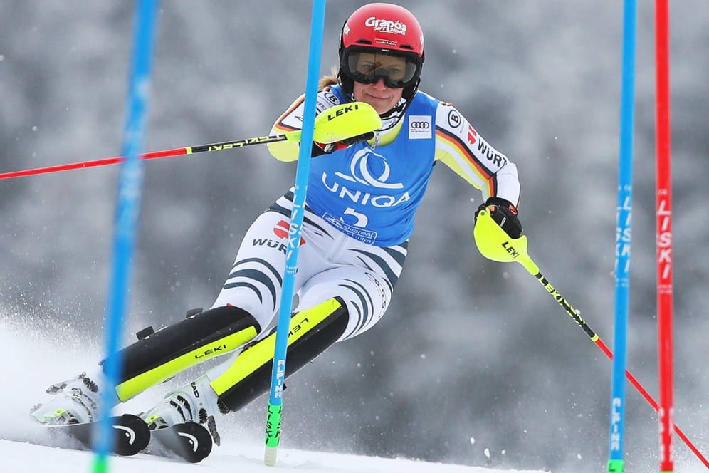 Auf Kurs: Lena Dürr beim Weltcup-Slalom in Spindlermühle.