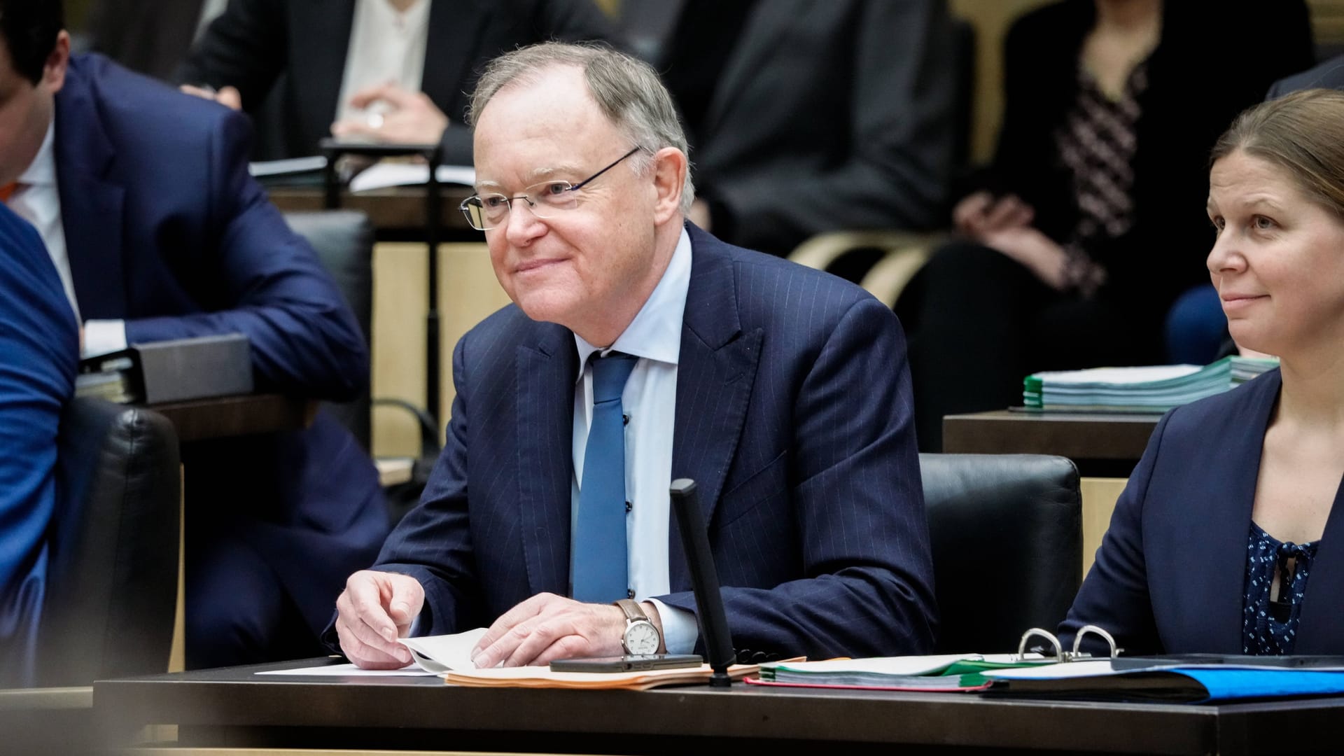 Ministerpräsident Stephan Weil im Plenarsaal (Archivbild): Niedersachsens Regierungskoalition plant weitreichende Änderungen der Landesverfassung.