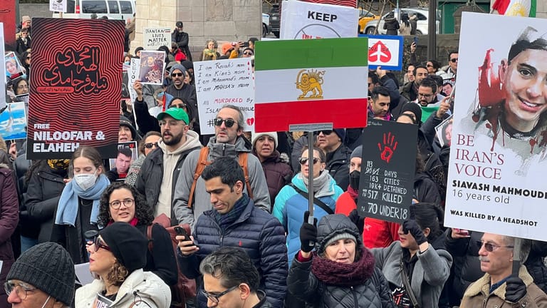 Eine Demonstration gegen das iranische Regime in New York City.