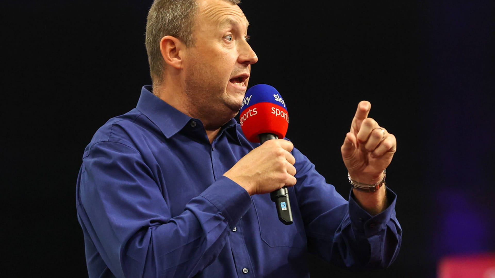 Wayne Mardle: Der TV-Experte hatte keine Stimme mehr während des Darts-Finales.