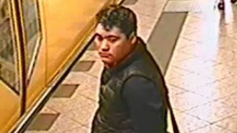 Wer kennt diesen Mann? Er soll eine Frau sexuell belästigt haben.