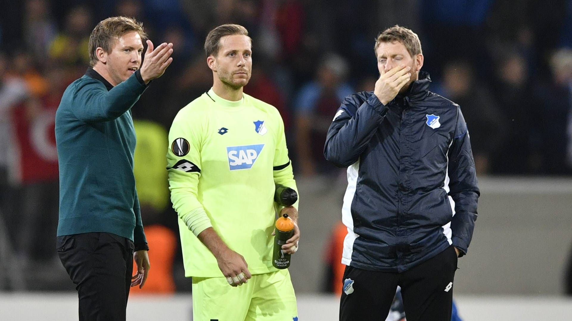 Julian Nagelsmann (l.) im Gespräch mit Oliver Baumann (m.) und Michael Rechner zu ihrer gemeinsamen Zeit in Hoffenheim.