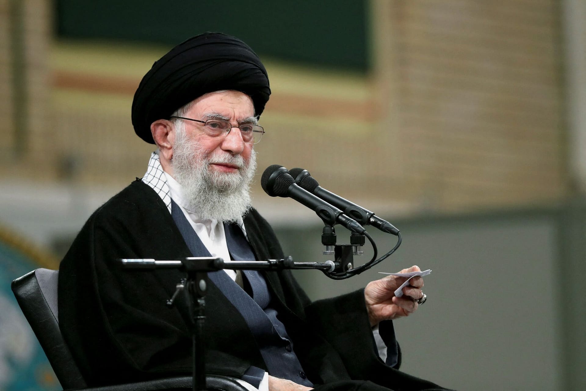 Ali Khamenei, Oberster Führer und geistliches Oberhaupt der islamischen Republik: Unter ihm werden Hinrichtungen vollstreckt.