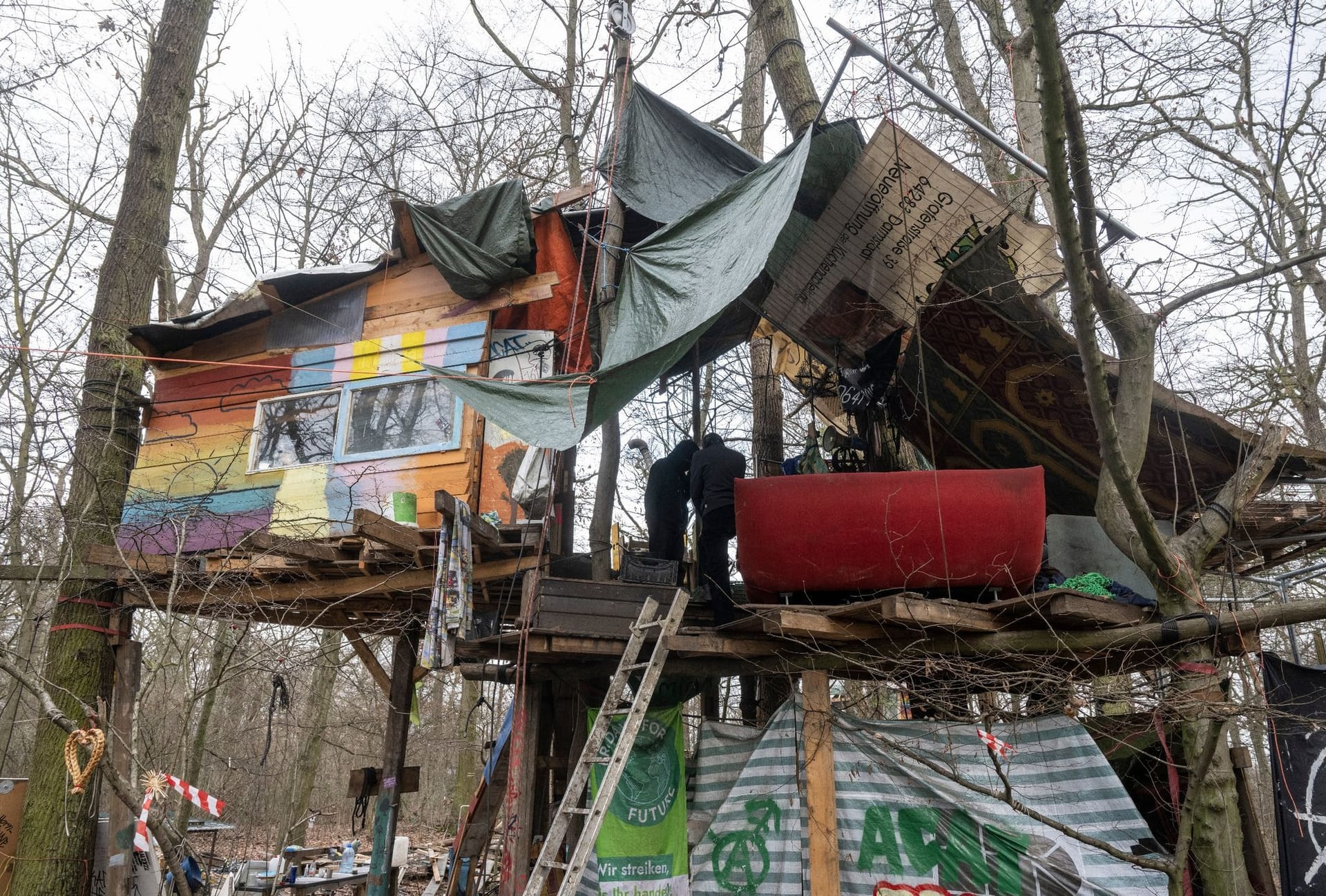 Waldbesetzer im Fechenheimer Wald