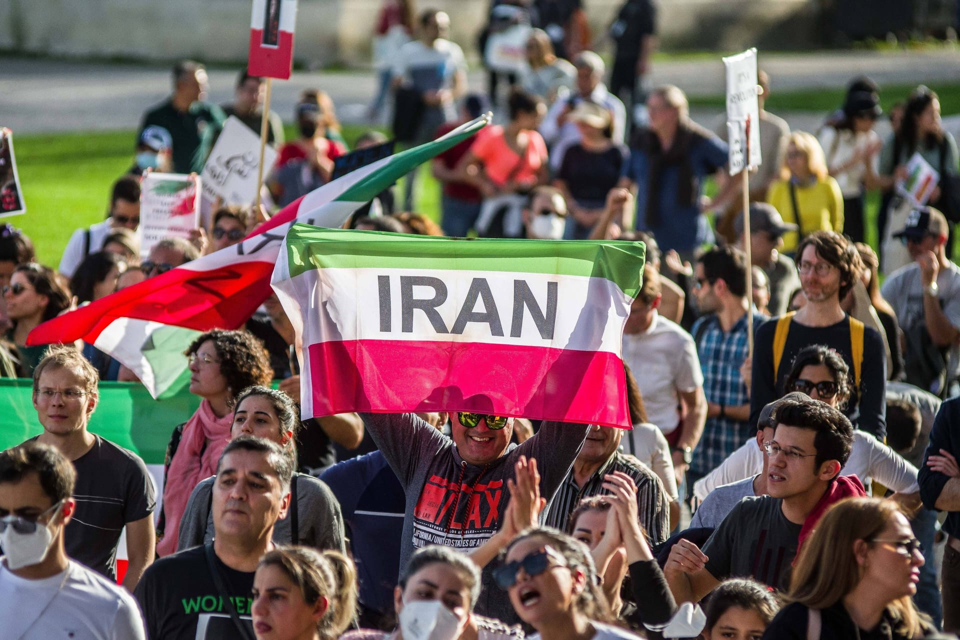 Demonstration in München: Seit Monaten demonstrieren die Menschen im Iran für die Rechte der Frauen und gegen das Regime.