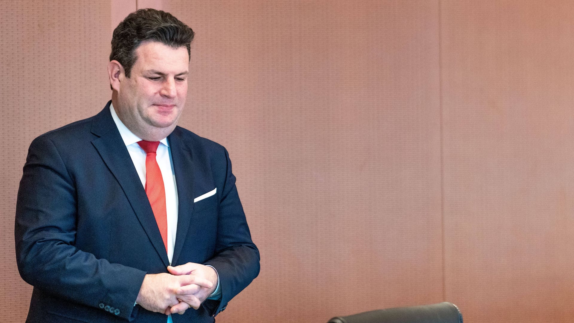 Bundesarbeitsminister Hubertus Heil (SPD) im Bundeskanzleramt: Er will in Deutschland einführen, was in Skandinavien, Luxemburg und anderen Ländern bereits die Regel ist.