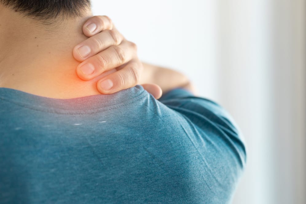 ﻿Typische Symptome bei einem HSW-Syndrom sind auch Schwindel, Sehstörungen oder Tinnitus.