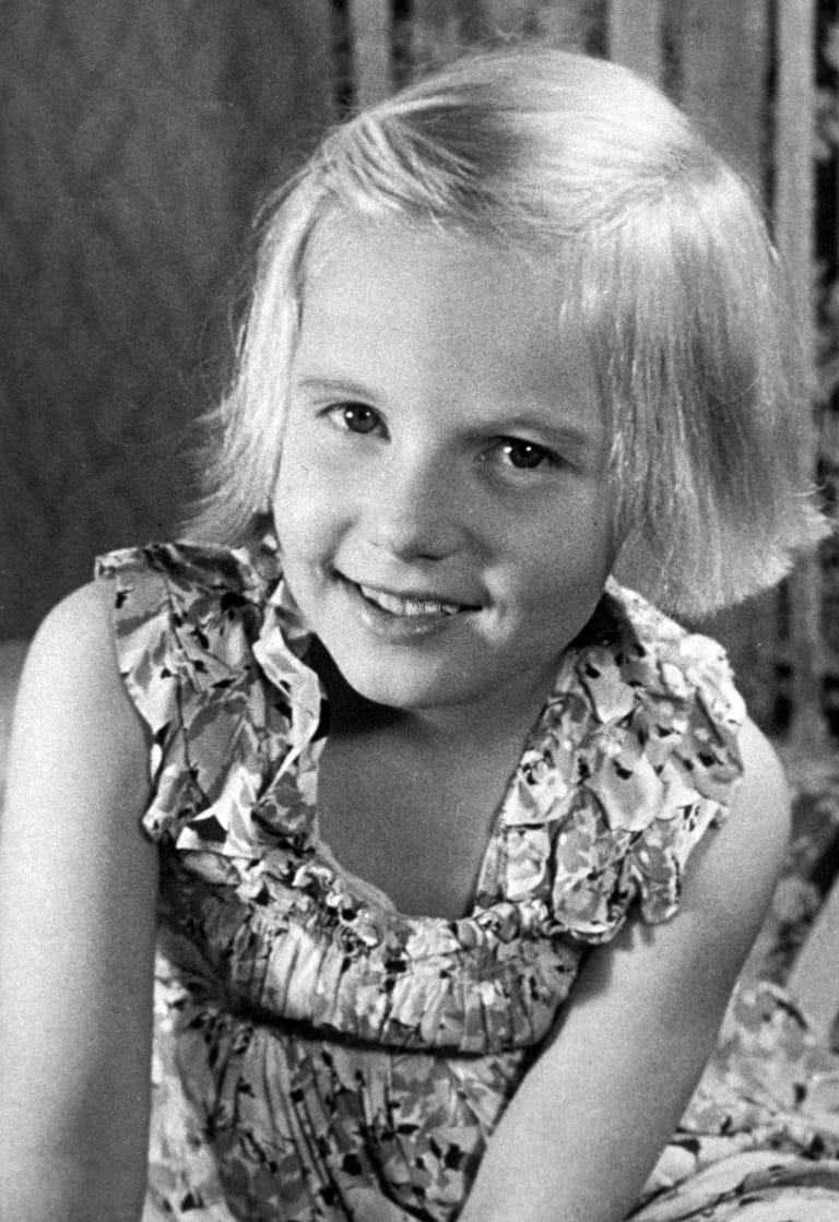 Dagmar Berghoff als Kind: Sie soll unter Haarausfall gelitten haben, auch eine Zahnspange machte ihr zu schaffen.