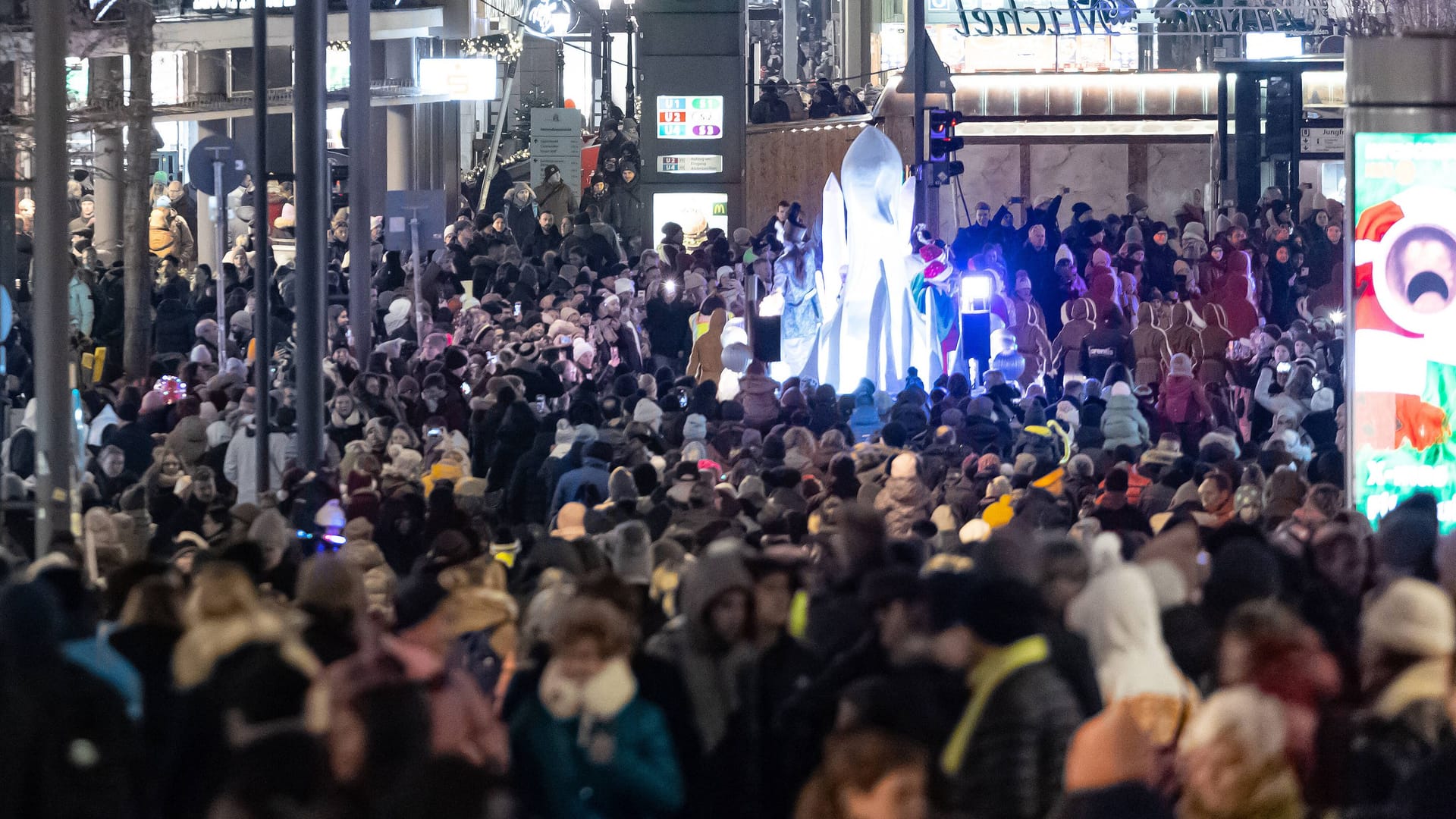 Volle Innenstadt: Nie lebten mehr Menschen in Deutschland.