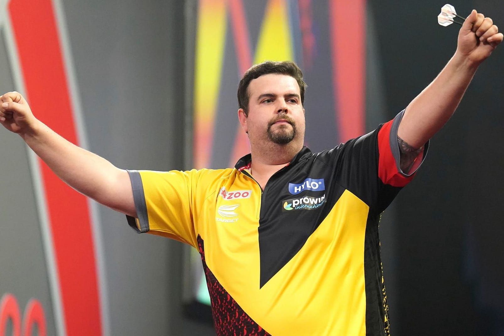 Gabriel Clemens: Der deutsche Darts-Star steht im Halbfinale der WM.