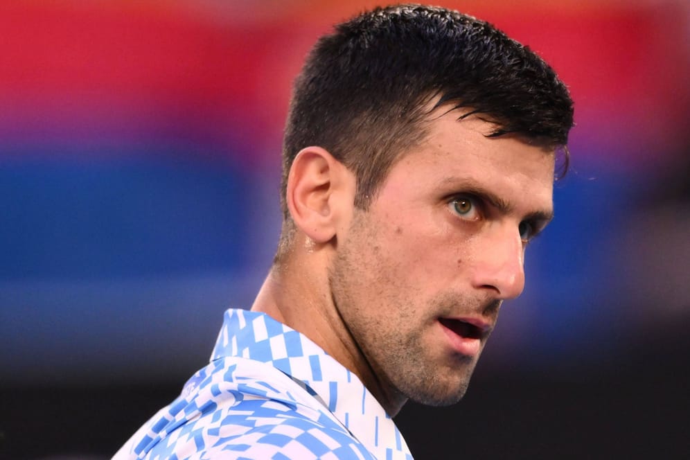 Novak Djokovic: Er muss das Halbfinale ohne die Vor-Ort-Unterstützung seines Vaters bestreiten.