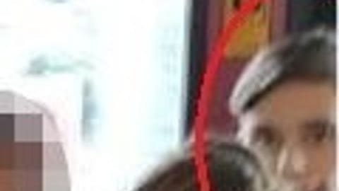 Ein Tatverdächtiger: Die Polizei bittet um Hinweise zu diesem Mann.