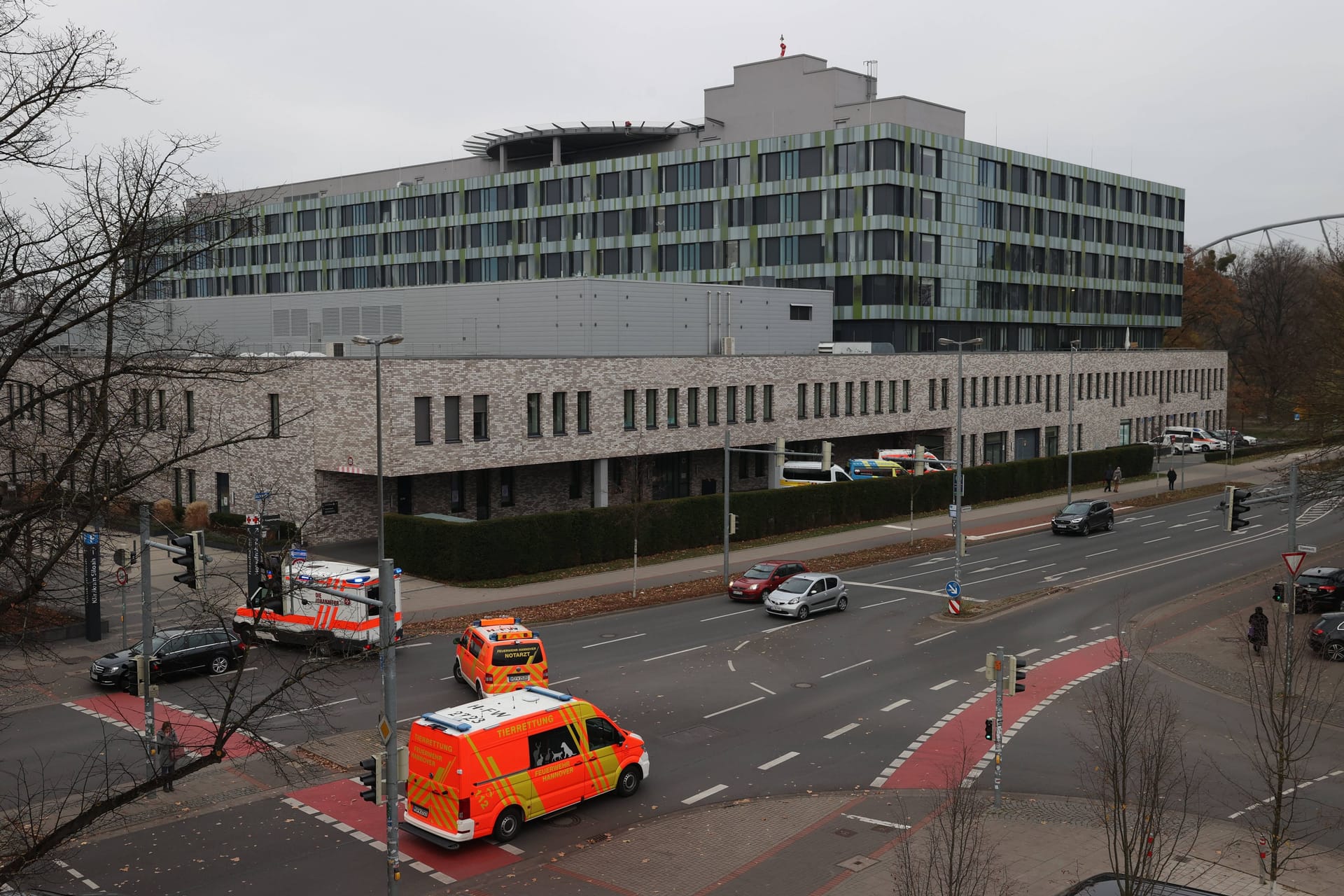 Das Krankenhaus Siloah in Hannover (Archivbild): Immer weniger Jugendliche landen in Hannover wegen schwerem Alkoholrausch in Krankenhäusern.