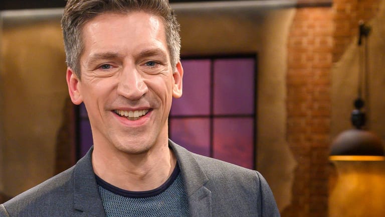 Steffen Hallaschka: Der Moderator bleibt RTL vorerst erhalten.