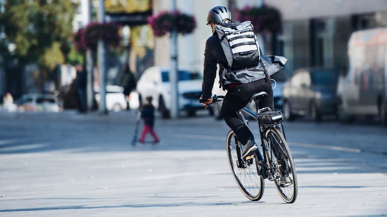 E-Bike mit 45 km/h: Dürfen nur auf der Fahrbahn genutzt werden.