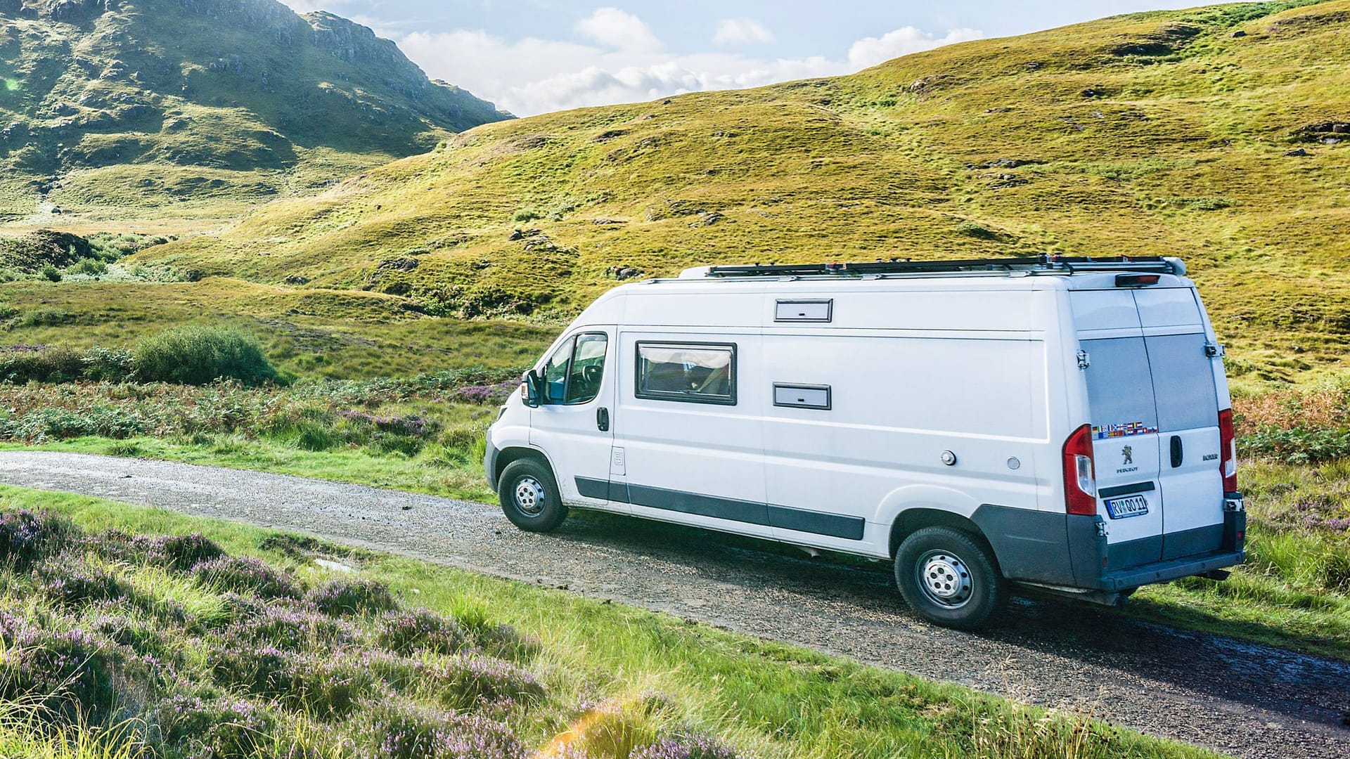 Vom kleinen Bus bis zum großen Vollintegrierten: Unter Wohnmobilen ist die Auswahl schier endlos. Jede Variante hat seine typischen Vor- und Nachteile.