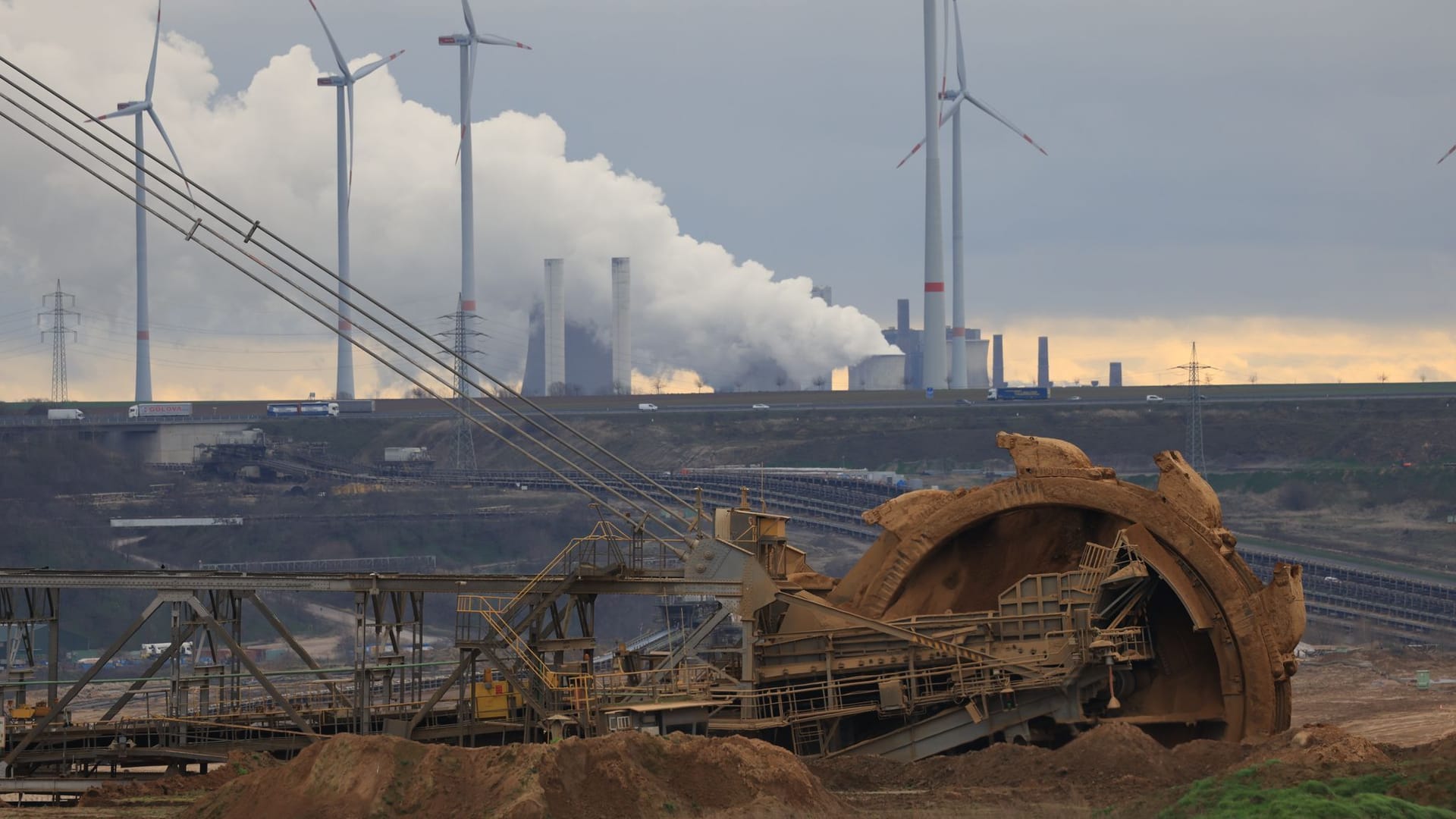 Das Dorf Lützerath soll dem Braunkohletagebau Garzweiler weichen.