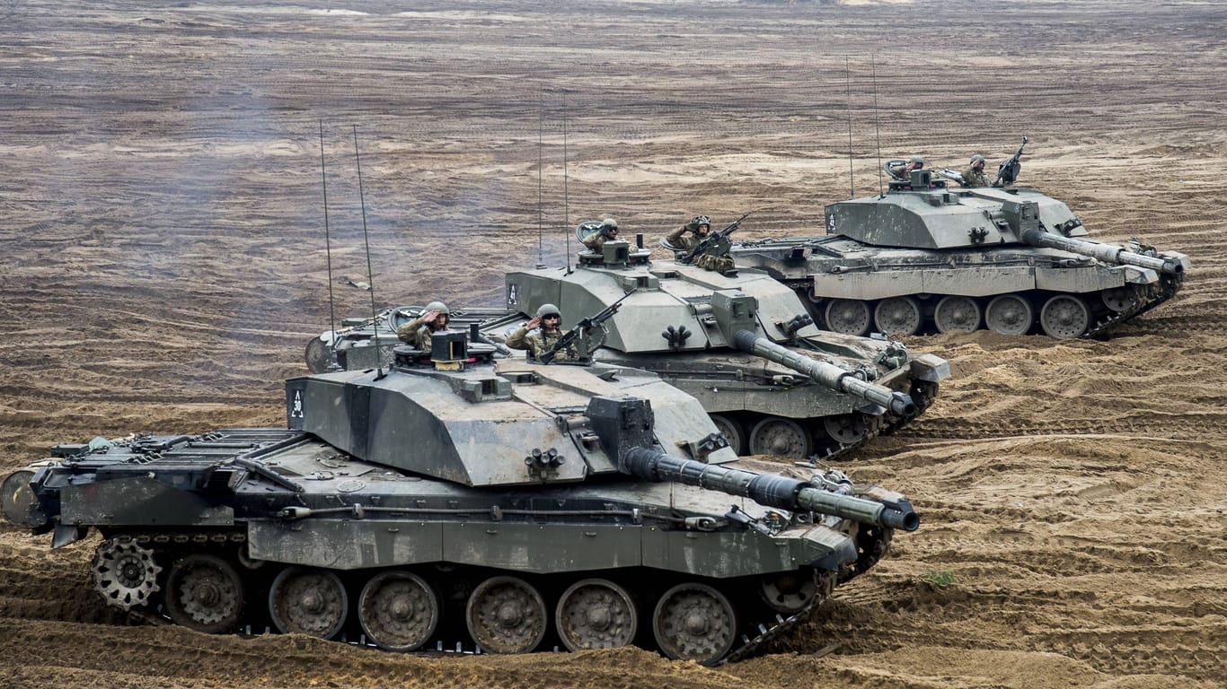 Die .. Challenger-2-Panzer werden zumindest militärisch im Ukraine-Krieg keinen großen Unterschied machen.