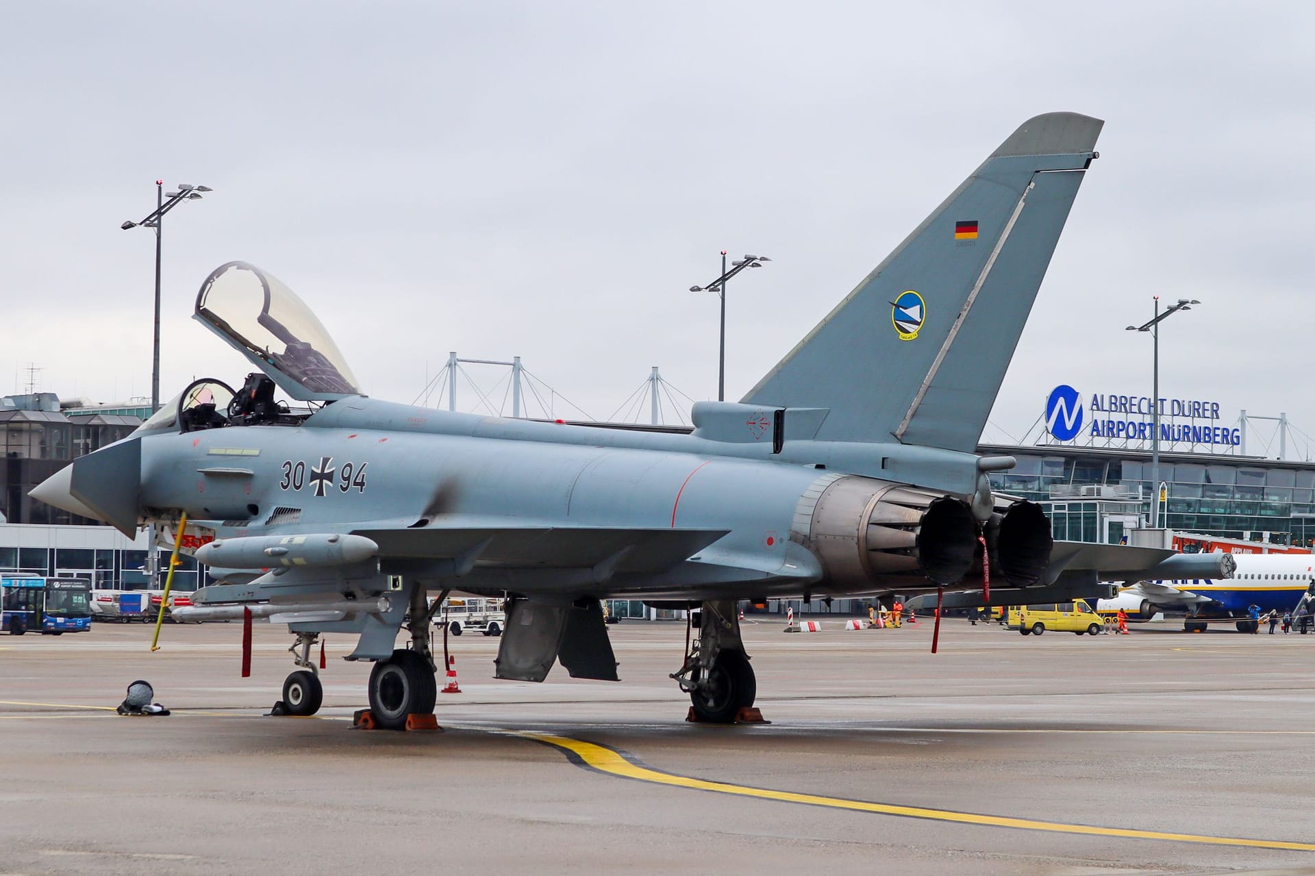 Seltener Anblick: Einer der beiden Eurofighter zu Gast in Nürnberg.