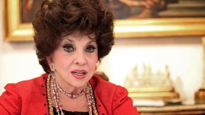 Gina Lollobrigida: Die italienische Schauspielerin, hier fotografiert in ihrem Haus in Rom.