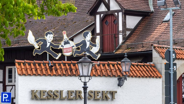 Kessler Sekt in Esslingen am Neckar: Die 1826 gegründete Sektkellerei ist der älteste Sekthersteller in Deutschland.