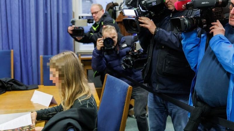 Im Gerichtssaal herrschte Trubel zum Prozess gegen vier Aktivisten nach einer Sitzblockade.