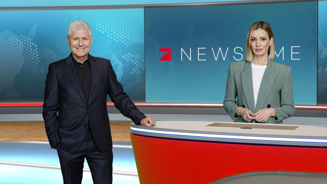 Michael Marx und Karolin Kandler moderieren die "ProSieben Newstime".