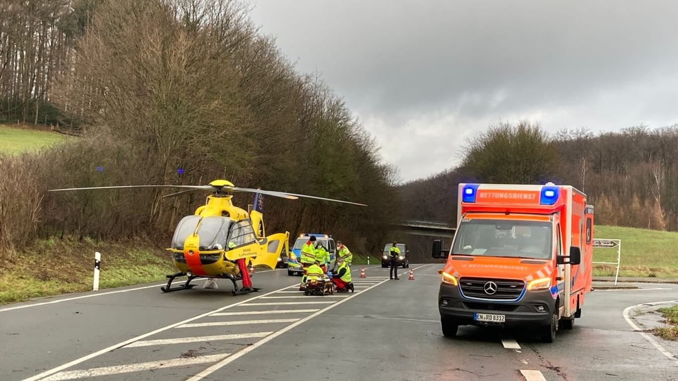 Eine Frau wurde per Hubschrauber ins Bochumer Krankenhaus geflogen.
